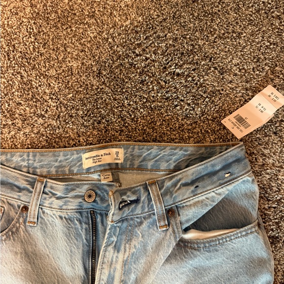 SOLD - Picture 3 of 3